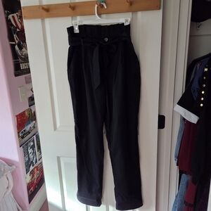 SHEIN Paper Waist Pants with Tie Belt